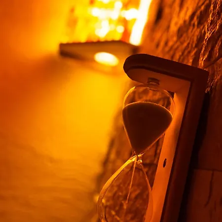 Time Out 3 Apartment