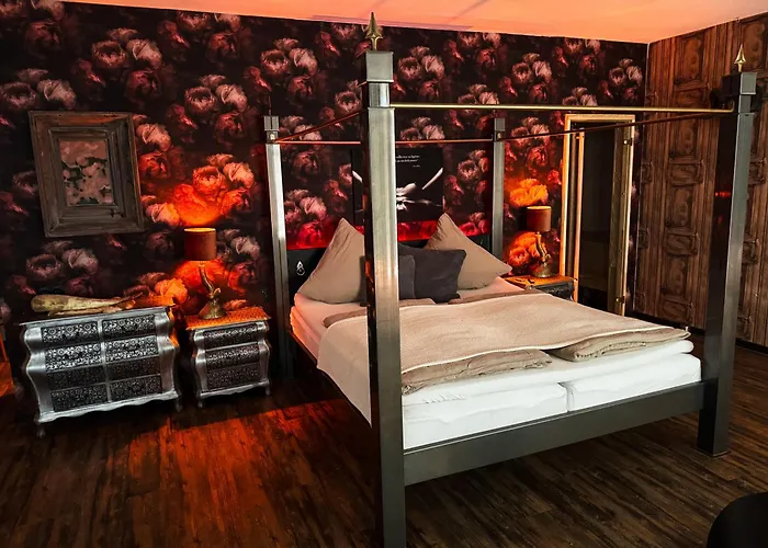 Apartment Time Out 3